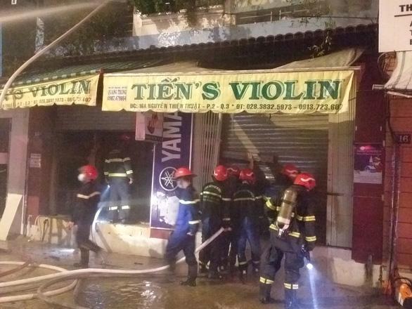 Cháy nhà ở TP HCM sau khi giãn cách xã hội, 2 người tử vong-2