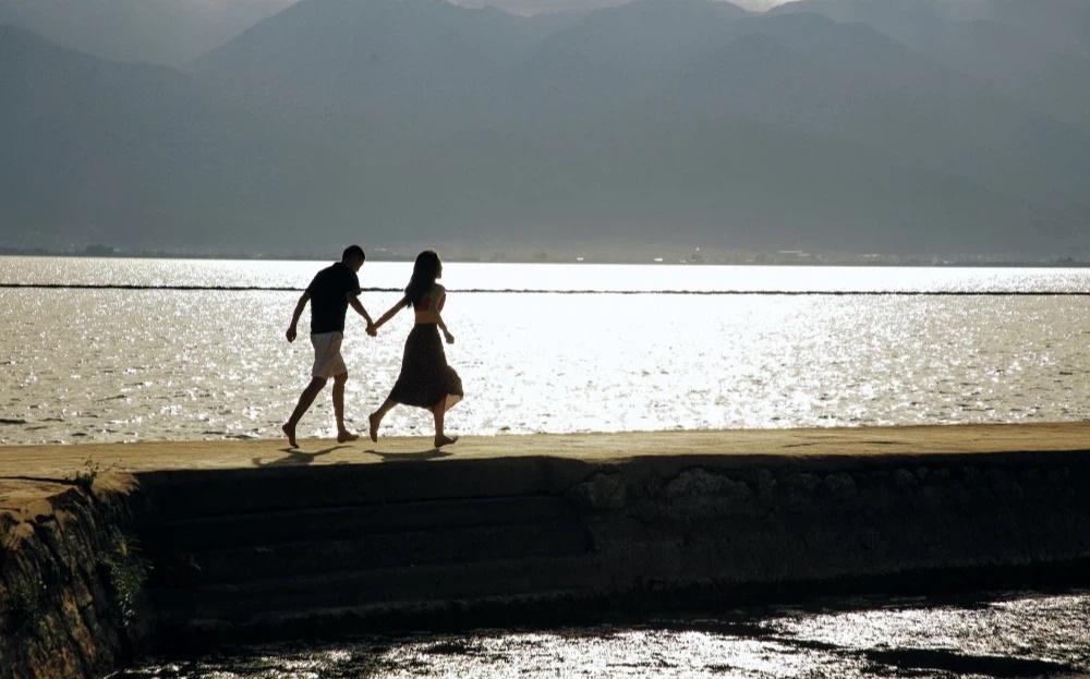 Xin lỗi bố vì con ly hôn khiến bố mất mặt - bức thư gửi cha ai đọc cũng khóc-2