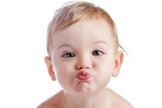 Trẻ có đặc điểm này khi sinh ra sẽ vô cùng thành công, giàu có