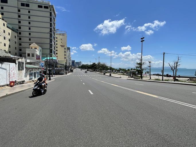 Bà Rịa - Vũng Tàu họp khẩn, ra lệnh cấm tắm biển-1