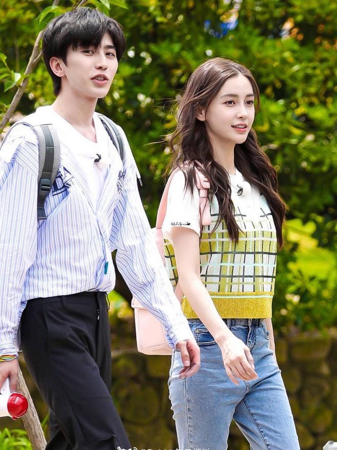 Angela Baby cắm sừng Huỳnh Hiểu Minh, người thứ 3 bị vạch mặt?-5