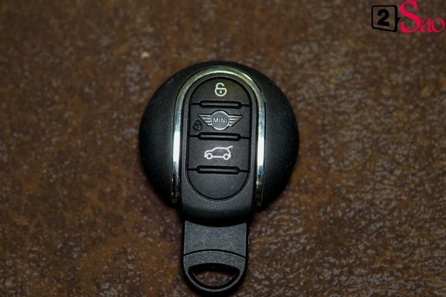 Lục túi hot girl Trâm Anh: Trong túi hiệu 100 triệu chỉ có đúng... 1 tờ 20k?-12