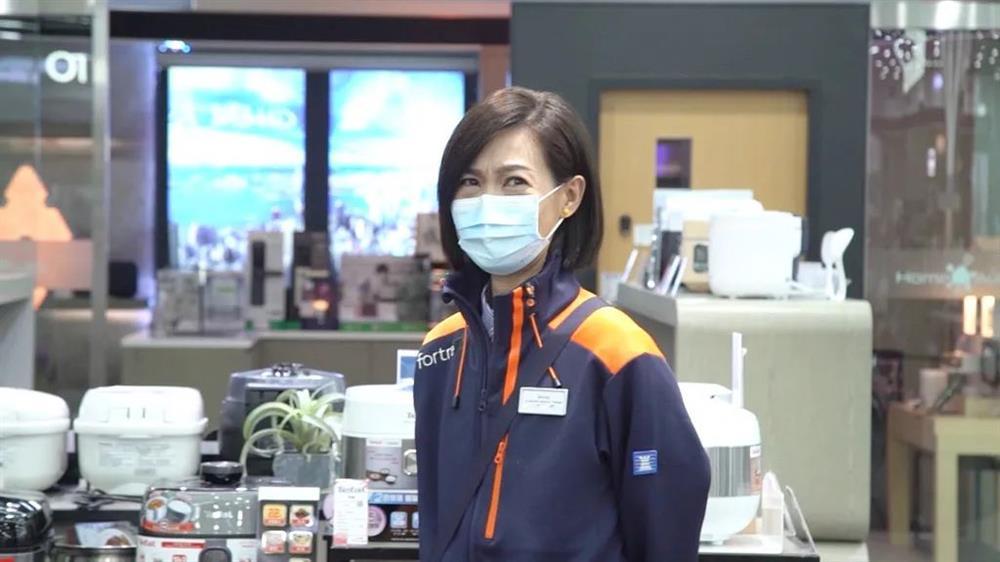 Tình cũ Tạ Đình Phong xuống sắc nhận không ra-1