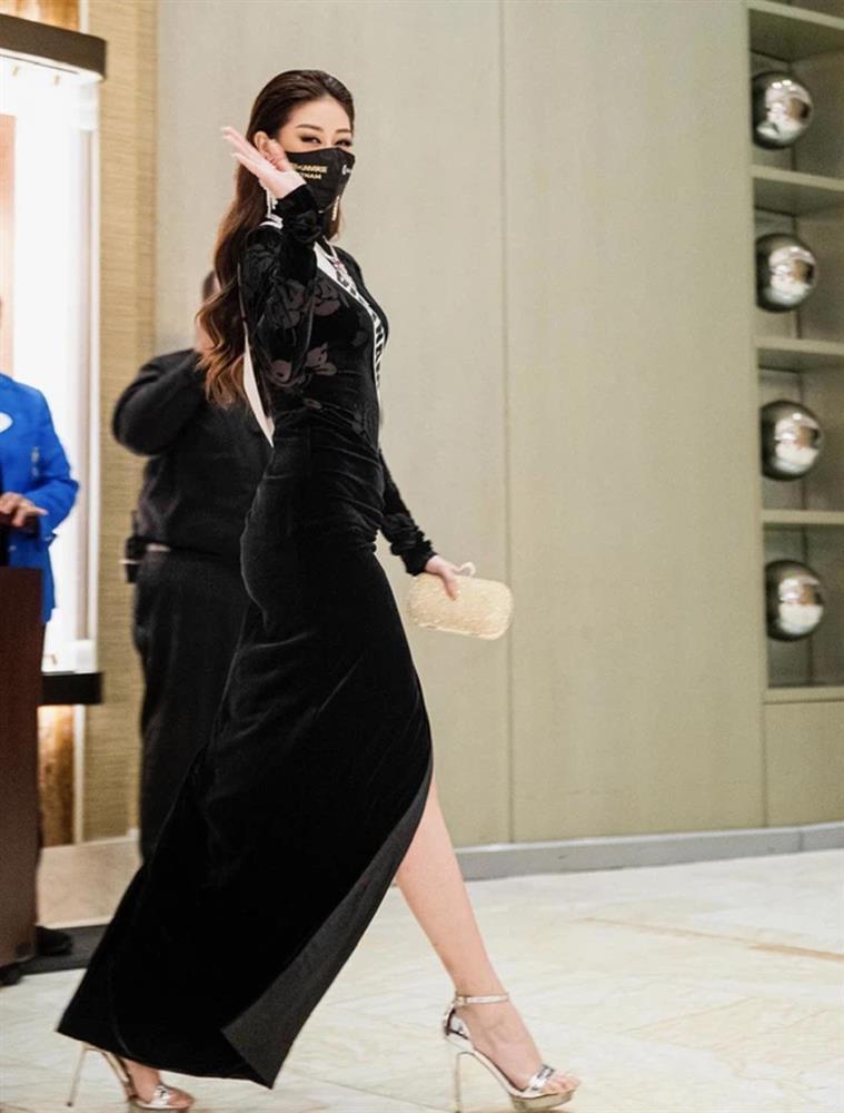Váy áo thi Miss Universe của Khánh Vân bị chê bai, stylist lên tiếng-3
