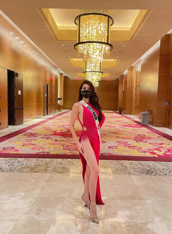 Váy áo thi Miss Universe của Khánh Vân bị chê bai, stylist lên tiếng-5