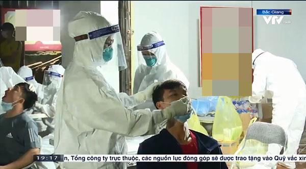 Đi chống dịch vẫn công bố đang FA, nhân viên y tế lập tức gây bão MXH-2