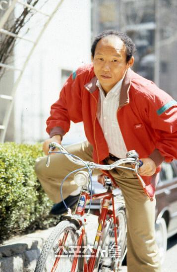 Ảnh cưới chưa từng tiết lộ của HLV Park Hang Seo và bà Choi Song-a-3