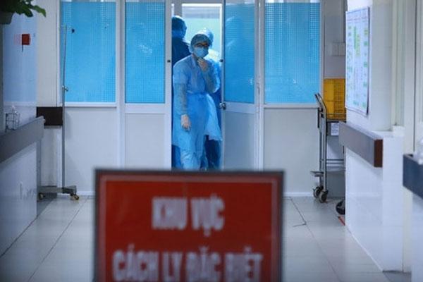 2 nhân viên ở Bệnh viện Tân Phú nghi mắc Covid-19-1