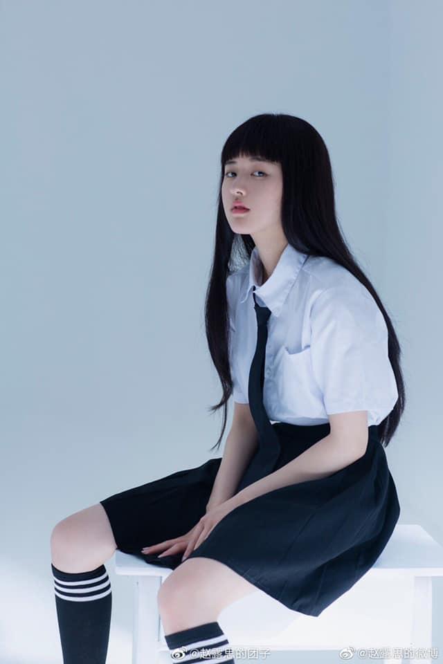 Mặt ngây thơ đóng toàn cảnh nóng, Triệu Lộ Tư bị chê đạo nhái, mất danh tiểu Triệu Lệ Dĩnh?-4