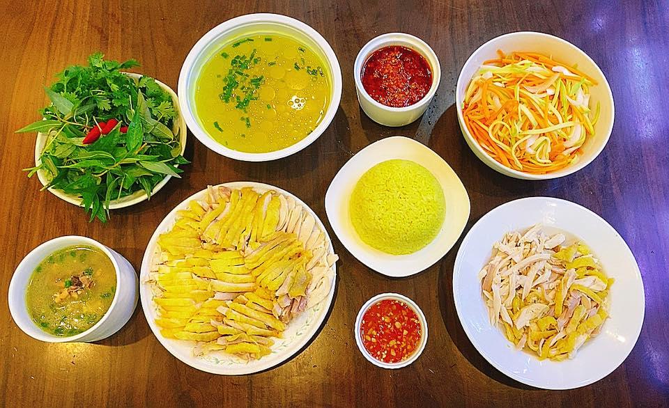 Có ngay món cơm gà Hội An đỉnh của chóp qua cách chế biến khéo léo của mẹ Hà Nội-3