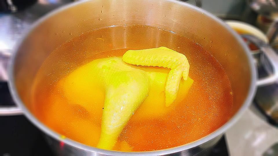 Có ngay món cơm gà Hội An đỉnh của chóp qua cách chế biến khéo léo của mẹ Hà Nội-4