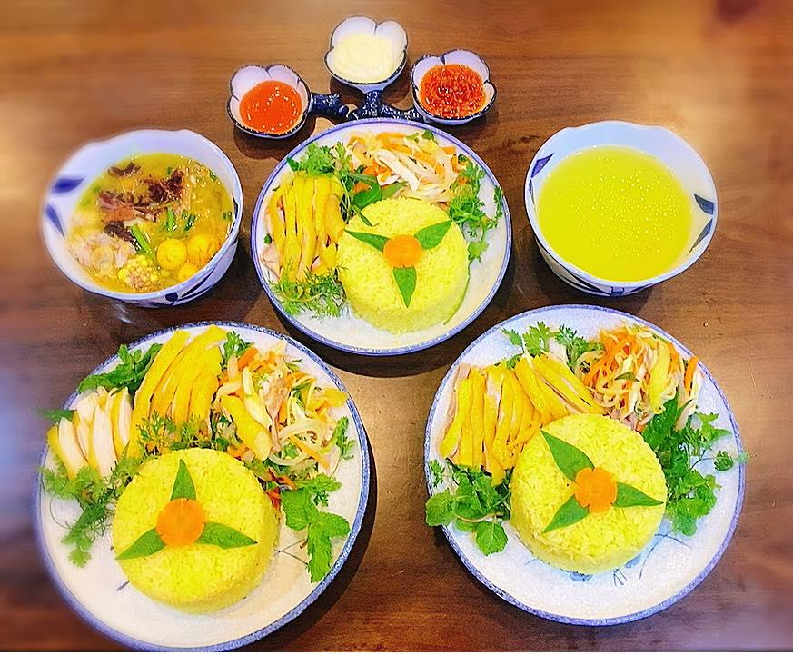 Có ngay món cơm gà Hội An đỉnh của chóp qua cách chế biến khéo léo của mẹ Hà Nội-9