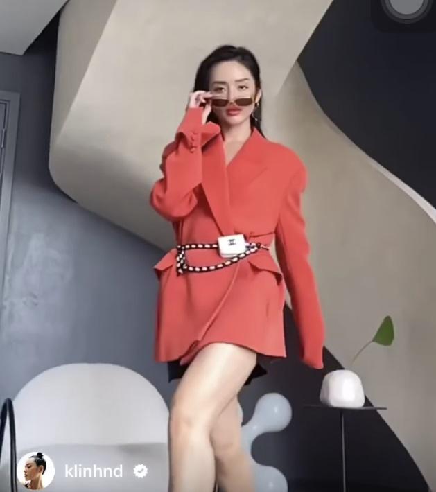 Học cách phối 5 mẫu blazer sắc màu chói loá chất như Khánh Linh-4