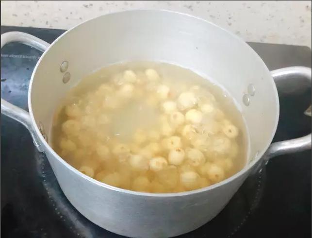 Chán cơm trắng, tội gì không thử cơm hấp lá sen ‘quý tộc’ ngon, sang lại cực dễ làm-3