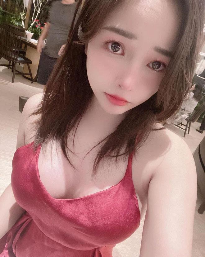 Nóng mắt màn khoe body sexy của cosplayer đình đám làng game Việt-2