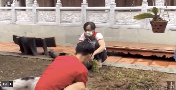 Lộ clip Hoài Linh tiều tụy giữa tâm bão từ thiện?-3