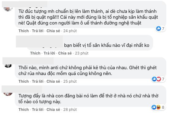 Một số antifan cho rằng việc Hoài Linh tự dựng tượng bản thân để đặt vào nhà thờ Tổ nhưng chưa kịp làm thì đã bị 