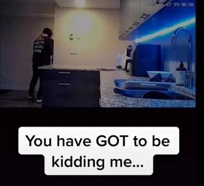 Màn bắt gian hút 4,3 triệu lượt xem, thanh niên lật mặt bạn gái nhờ 1 phép ngụy trang-3