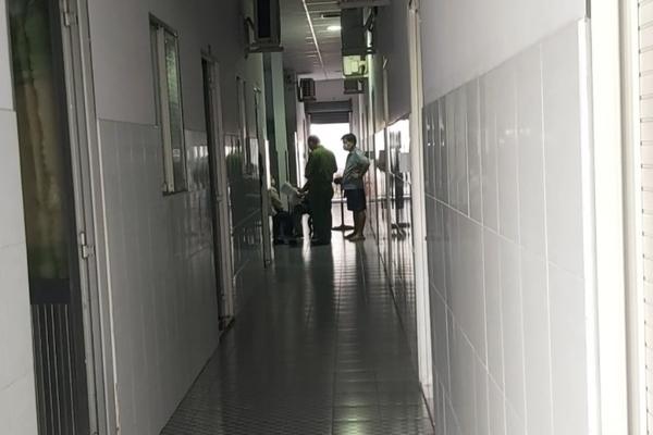 Hà Tĩnh: Vừa qua giỗ đầu bố, mẹ và anh trai tử vong bất thường cạnh giếng-2