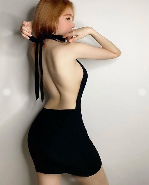 Elly Trần: Body như ma-nơ-canh, mặt đơ giống Park Bom phẫu thuật lỗi-1
