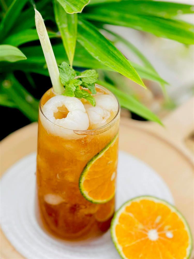 Vào mùa, học lỏm ngay cách làm vải ngâm đường để dành pha trà giải khát mùa hè-7