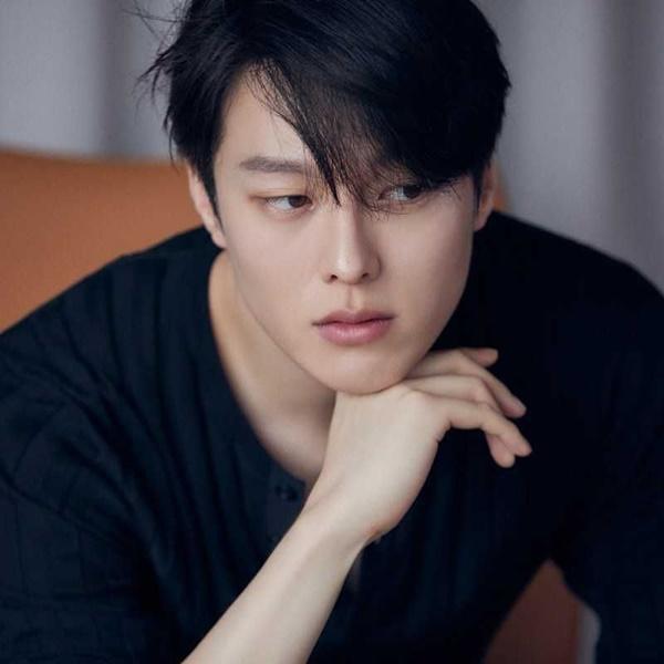 Người tình màn ảnh mới của Song Hye Kyo-2