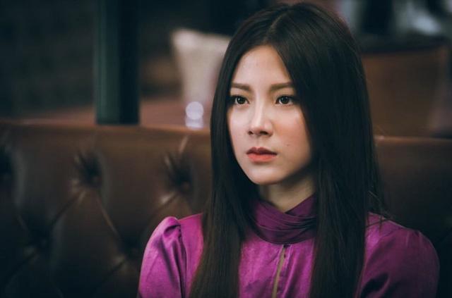 Cứ ngày thứ 7 tuần cuối cùng của tháng chồng lại đi công tác, tôi theo dõi rồi chết lặng-1