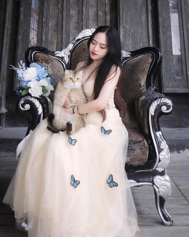 Gặp rich kid 2k Hải Phòng sáng lái Ferrari đi học, tối về làm sếp, xách túi 20.000$-1