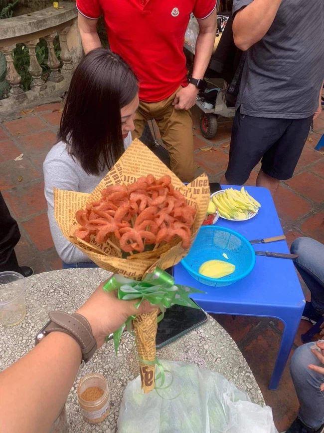 Hương Vị Tình Thân: Chú chó đóng vai thú cưng của Nam khiến khán giả phát cuồng-9