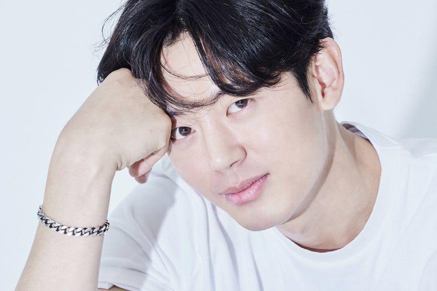 Nam diễn viên Lee Ji Hoon thành lập công ty quản lý một thành viên mang tên Ssom Entertainment. Cùng với việc thành lập công ty quản lý một người, anh đang chuẩn bị một loạt các hoạt động nhằm mở rộng phạm vi diễn xuất của mình.