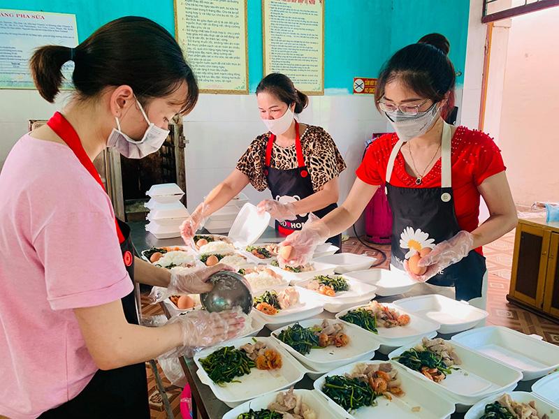 Bộ sưu tập Cơm cách ly made by Bắc Giang khiến nhiều người xuýt xoa ngon hơn cơm nhà-1