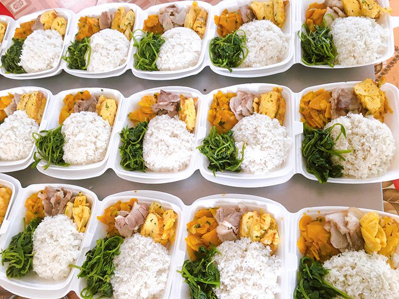 Bộ sưu tập Cơm cách ly made by Bắc Giang khiến nhiều người xuýt xoa ngon hơn cơm nhà-11