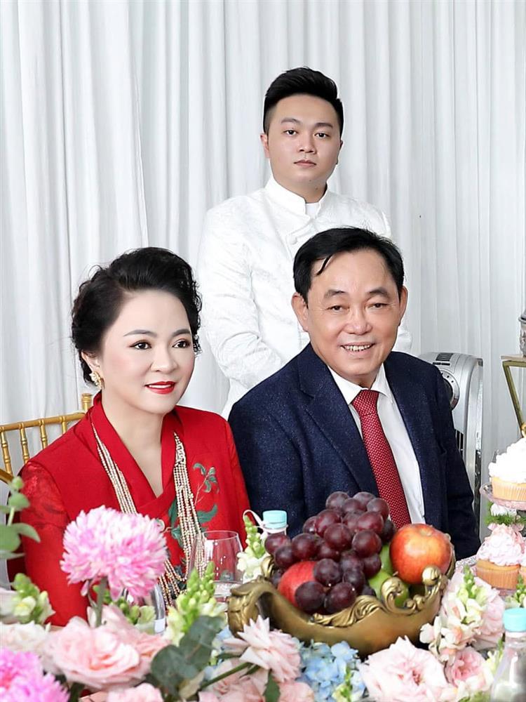 Bà Phương Hằng nói về việc ly hôn: Tôi bị chồng bỏ chắc nhiều người mừng-2