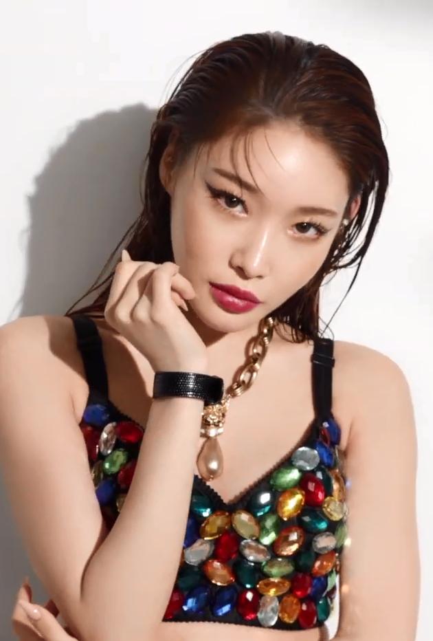 MNH Entertainment - công ty quản lý của Chungha đang tổ chức một cuộc thử giọng toàn cầu cho nhóm nhạc nam đầu tiên. Bất kỳ ai là nam giới và có ước mơ trở thành thần tượng đều có thể nộp đơn tham dự.