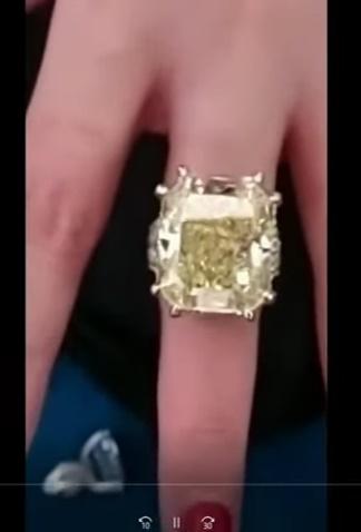 Bà Phương Hằng show BST kim cương khủng, còn dằn mặt nhồi máu cơ tim-8