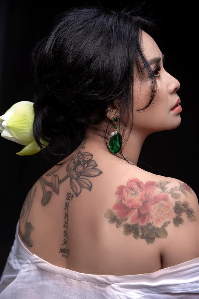 Diva Thanh Lam gây ngỡ ngàng với hình ảnh xăm kín lưng - 2sao