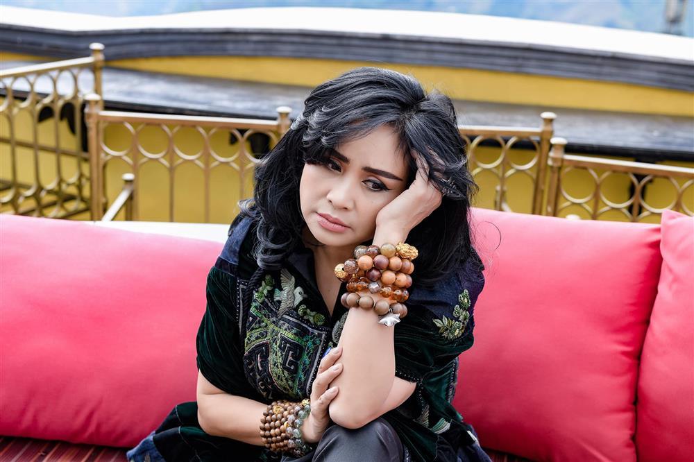 Diva Thanh Lam lần đầu tiên để lộ loạt hình xăm kín lưng-6