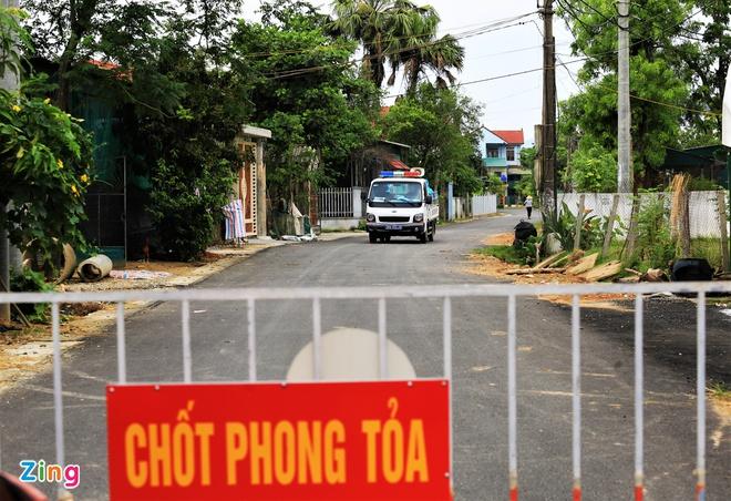 Lan truyền bản cam kết cách ly tại nhà của vợ chồng mắc Covid-19-2