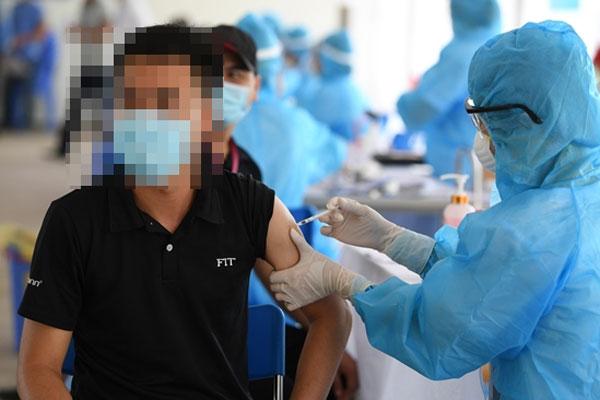 NÓNG: Tài xế ở Bắc Giang tử vong sau 7 giờ tiêm vaccine Covid-19-2