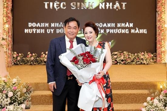 Bà Phương Hằng 'quay xe' sau tuyên bố ly hôn: 'Nhiều anh em mừng hụt quá trời'