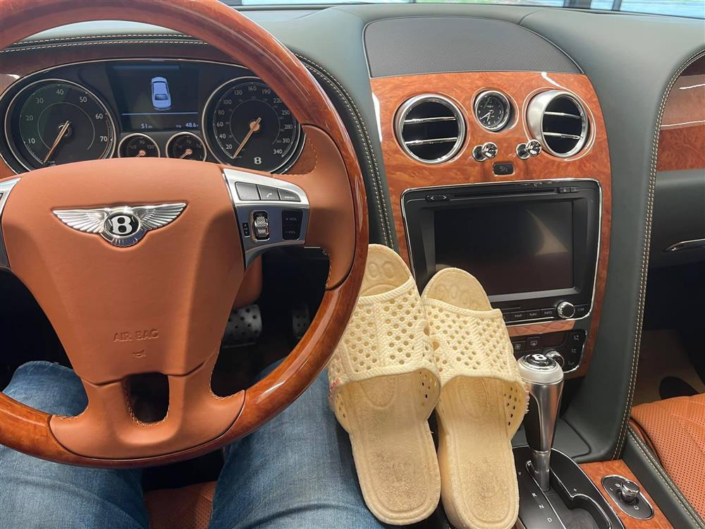 Bộ sưu tập siêu xe cực khủng của MC Quyền Linh-10