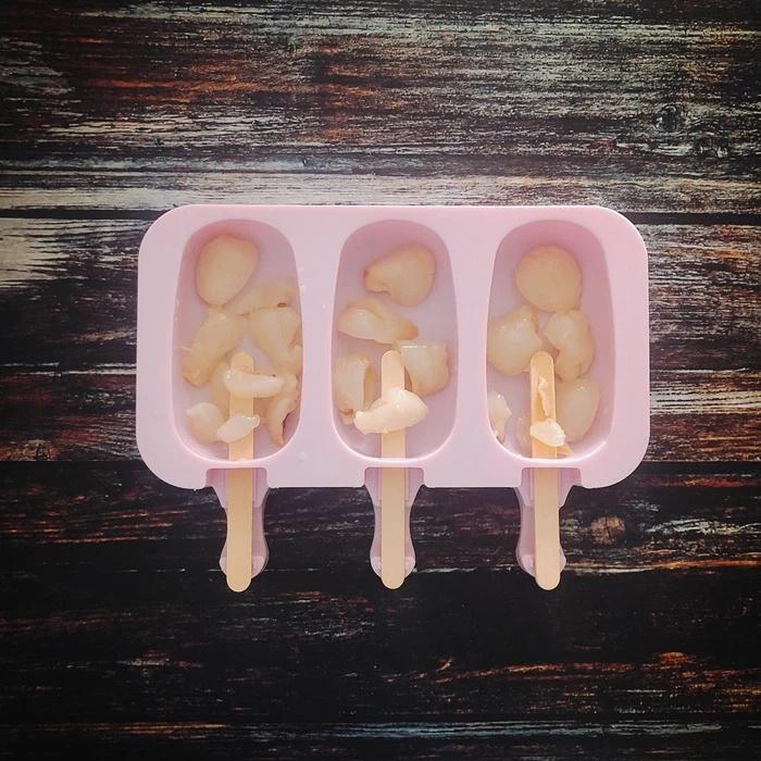 Cách làm kem vải mát lạnh cực ngon không cần máy, 10 phút là xong!-3