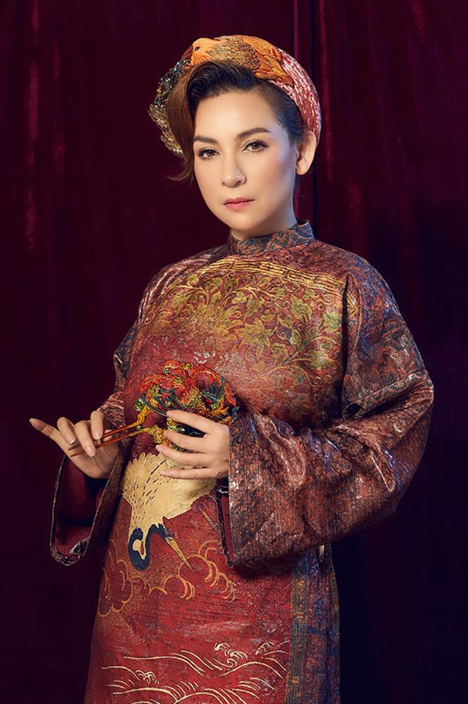 Phi Nhung vướng tin đồn bỏ con, dân mạng thả clip ái nữ khóc nấc nhớ mẹ-2