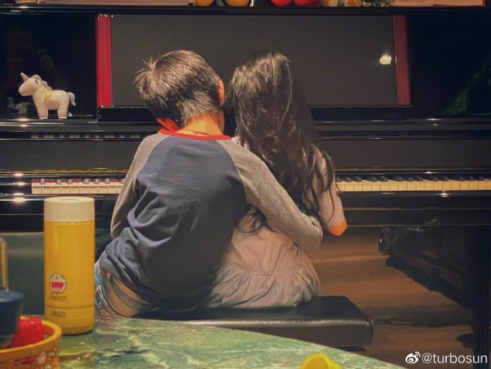 Cặp đôi vàng Đặng Siêu - Tôn Lệ kỷ niệm 10 năm bên nhau-3