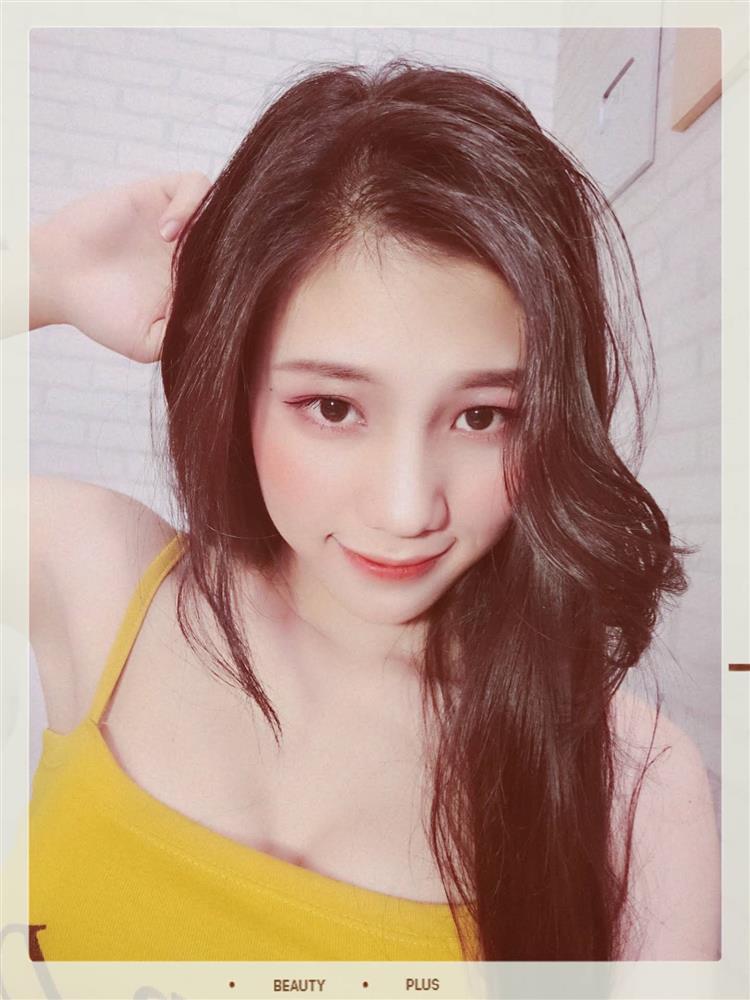 Hot girl 10x theo đuổi giấc mơ người mẫu chuyên nghiệp-1