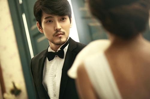 Hùng hổ về khoe mình được thăng chức, tôi điếng người vì người phụ nữ ngồi trong-2