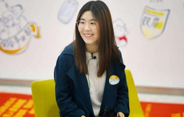 Biểu tượng may mắn Trung Quốc sống trong cảnh nợ nần-1