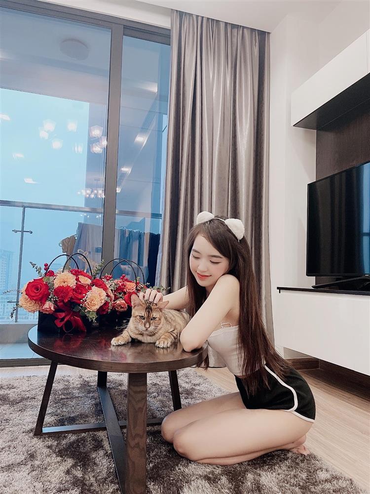 Hot girl Lê Phương Anh đang nổi đình đám mạng xã hội là ai?-5