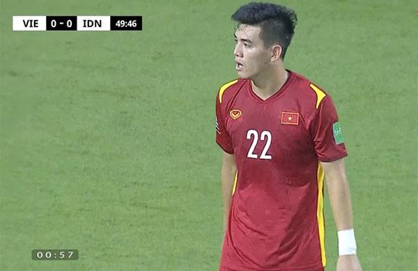 Nguyễn Tiến Linh ghi bàn phút 51, người hâm mộ vỡ òa cảm xúc-1