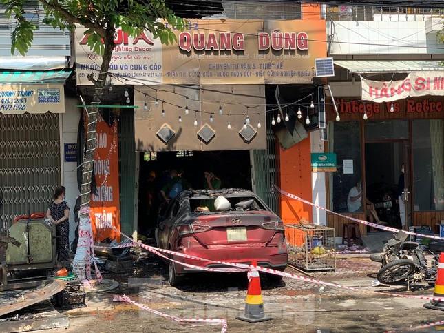 Vụ cháy làm cả gia đình tử vong: Rơi nước mắt cảnh 4 chiếc quan tài xếp cạnh nhau-1